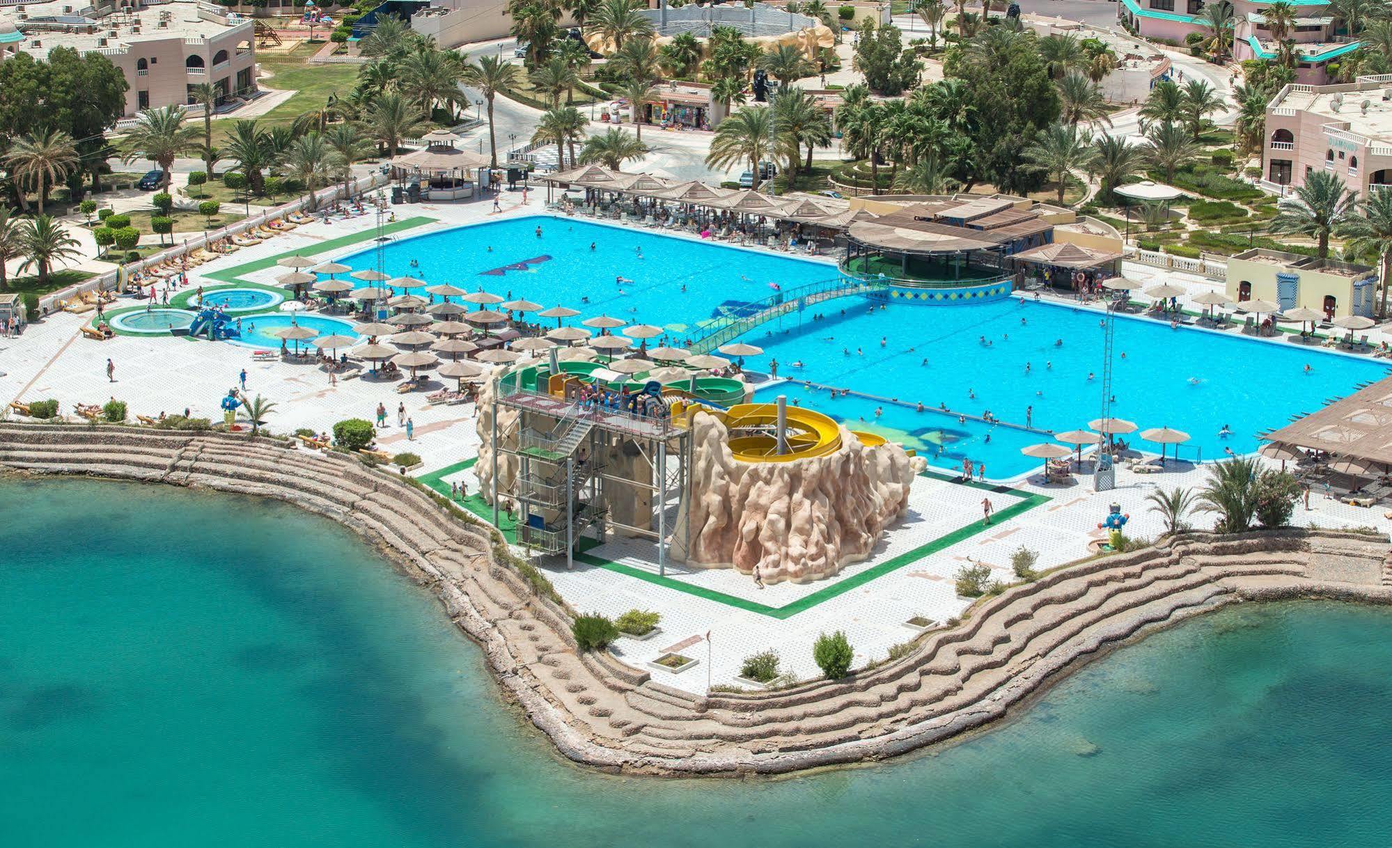 Golden 5 Sapphire Suites Hotel Hurghada Exteriör bild